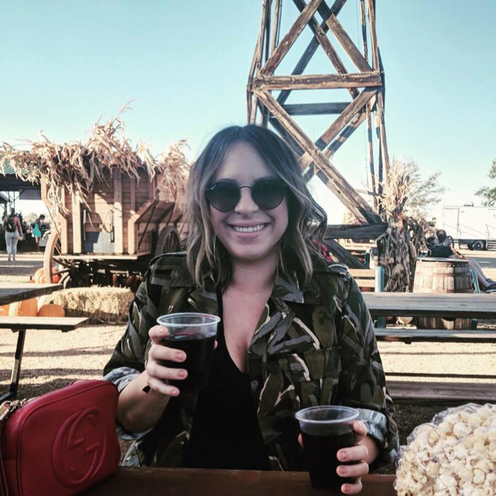 Meet your Posher, Lauren